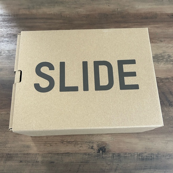 Adidas Yeezy Slides Onxy size 8 - Picture 3 of 13